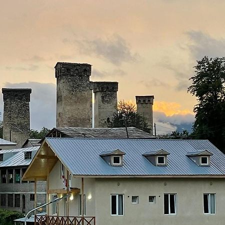 Tetne Qor Guesthouse Mestia Luaran gambar