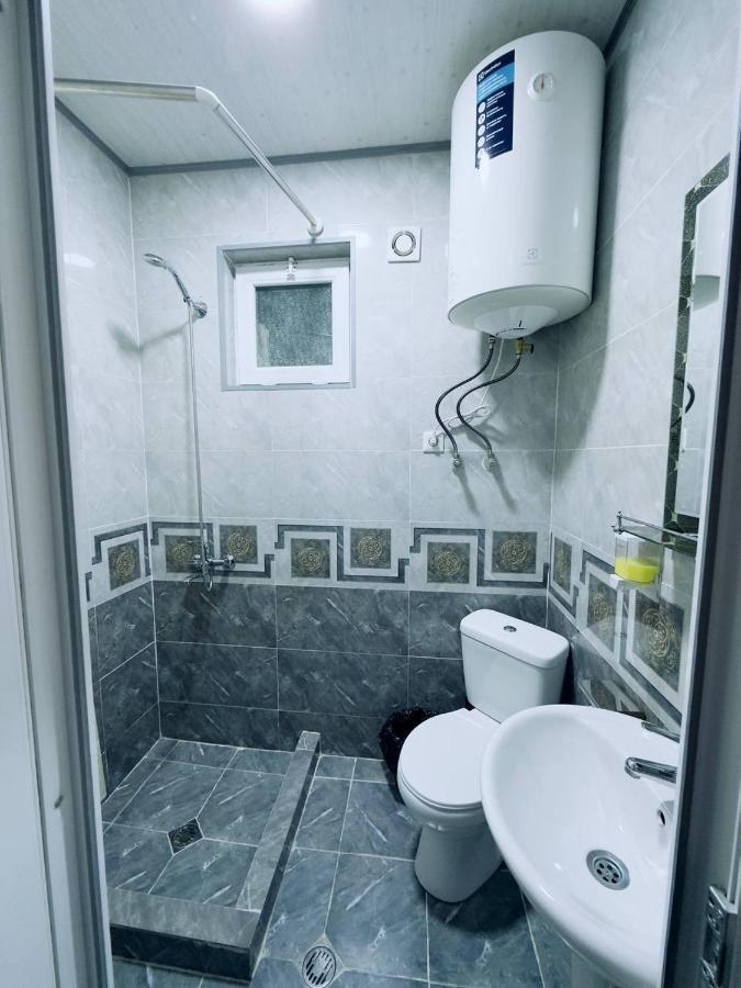 Tetne Qor Guesthouse Mestia Luaran gambar
