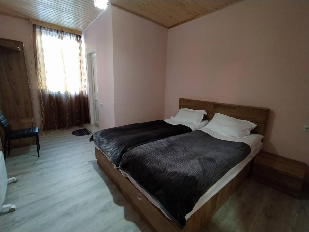 Tetne Qor Guesthouse Mestia Luaran gambar