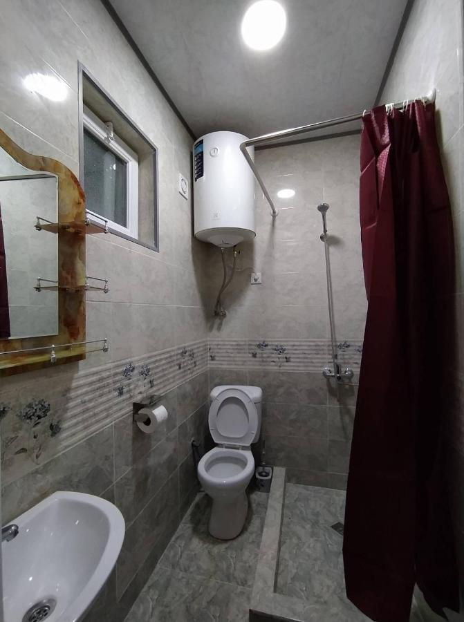 Tetne Qor Guesthouse Mestia Luaran gambar