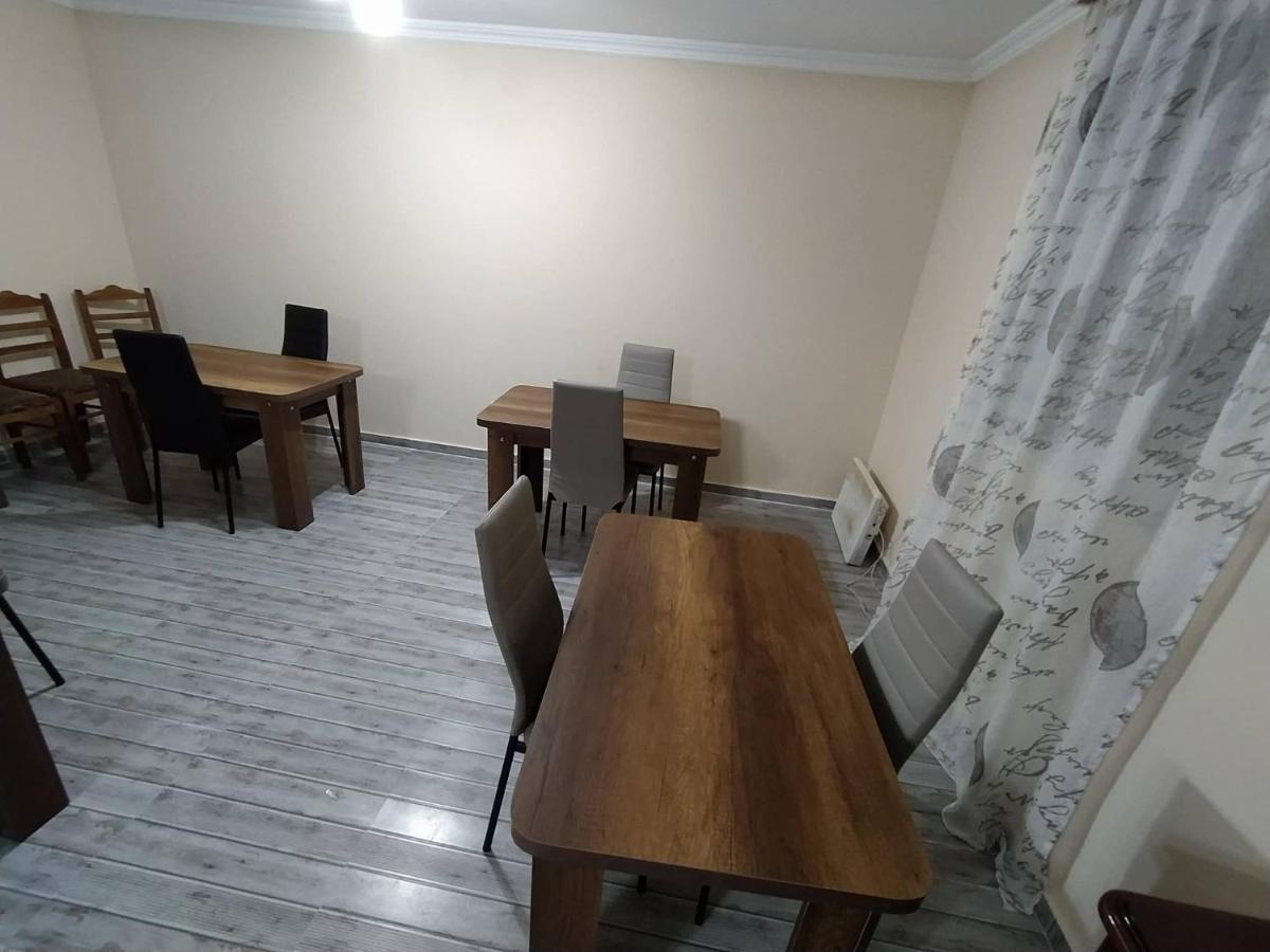 Tetne Qor Guesthouse Mestia Luaran gambar