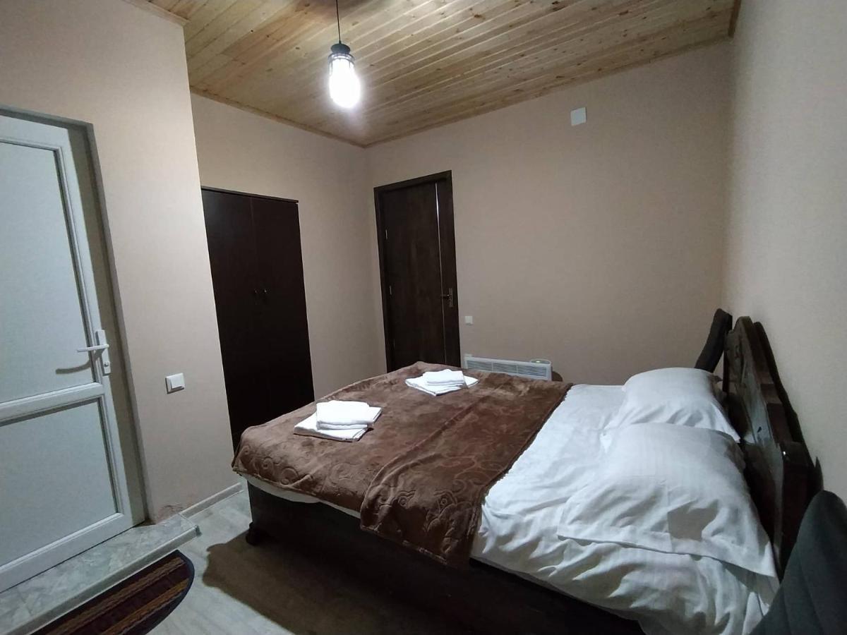 Tetne Qor Guesthouse Mestia Luaran gambar